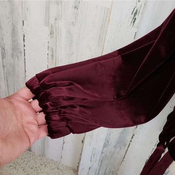 Band of Gypsies Velvet Tie Side Top Sz M - Picture 4 of 9